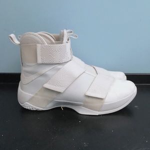 Nike lebron soldier 10 sfg lux bone